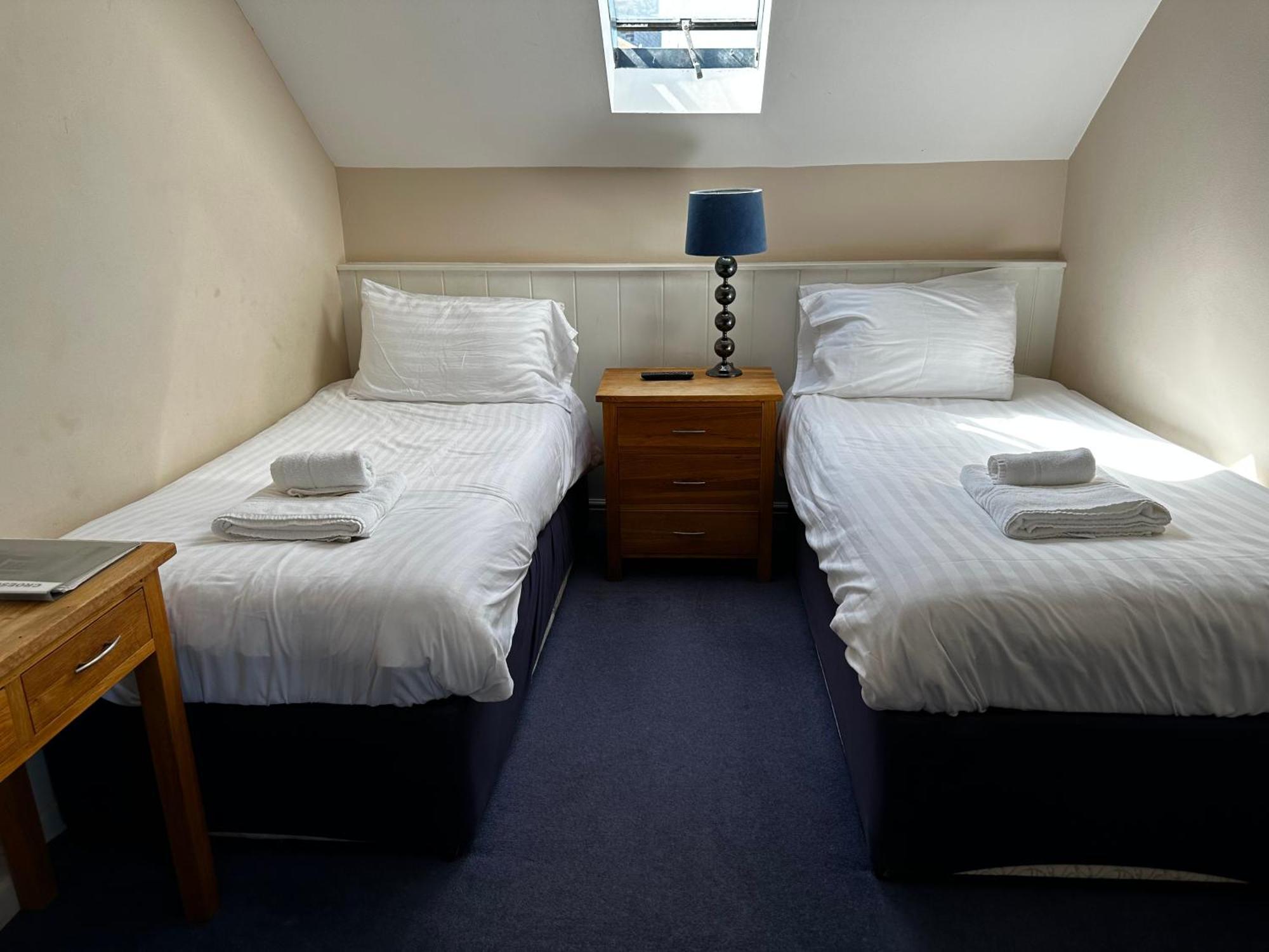 Castle Hotel Aberaeron Dış mekan fotoğraf