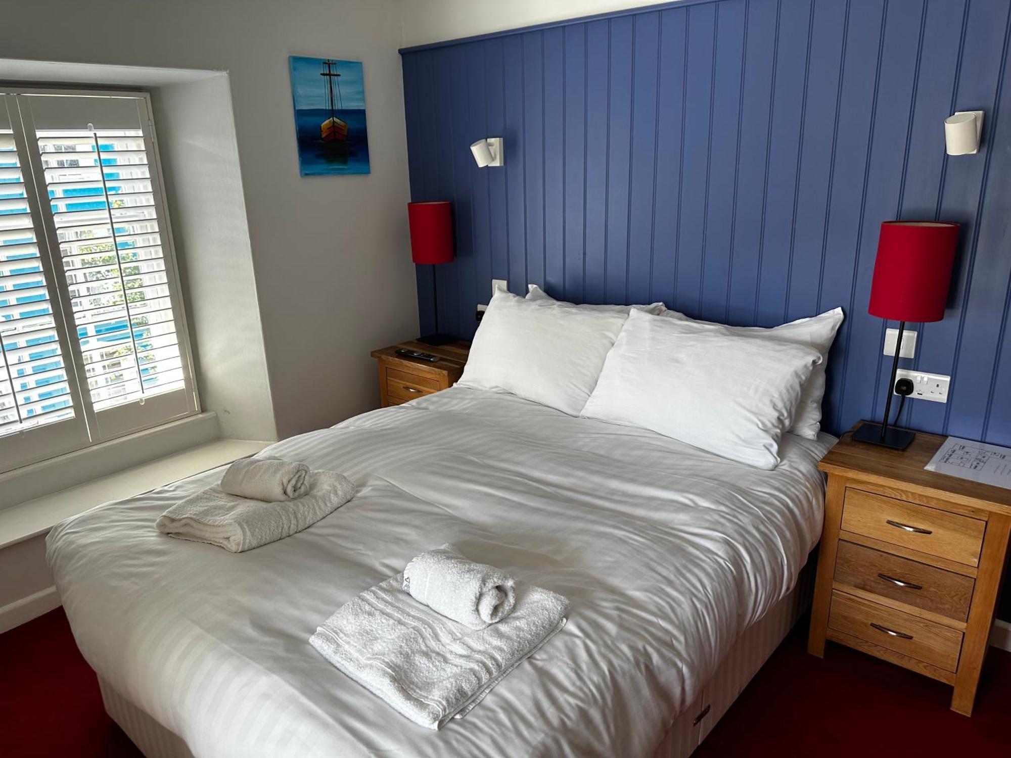 Castle Hotel Aberaeron Dış mekan fotoğraf