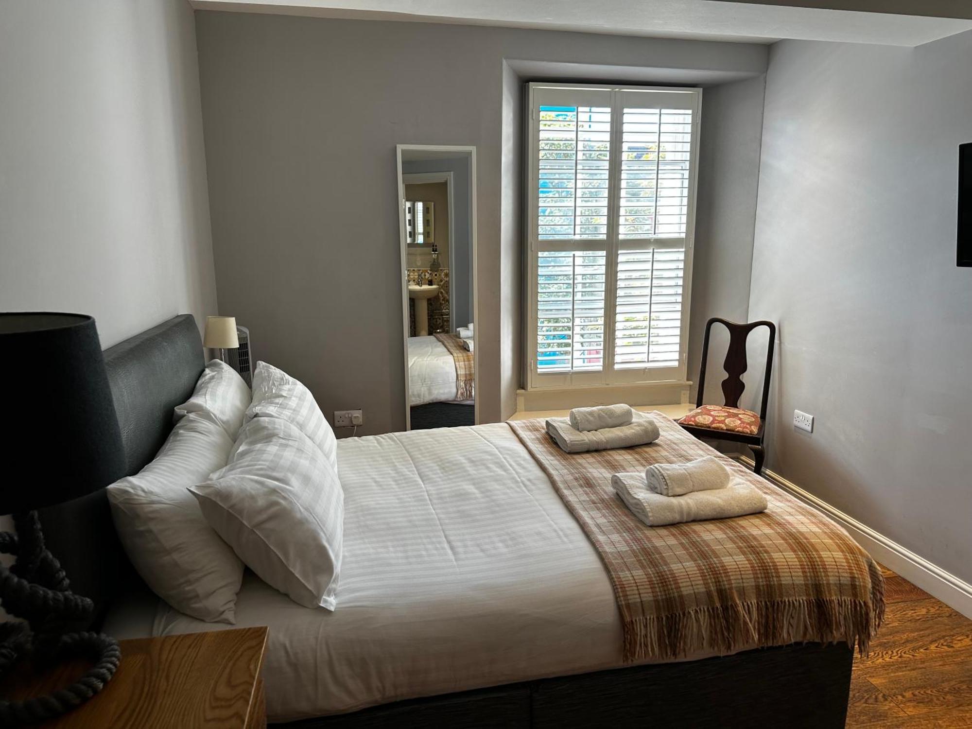 Castle Hotel Aberaeron Dış mekan fotoğraf